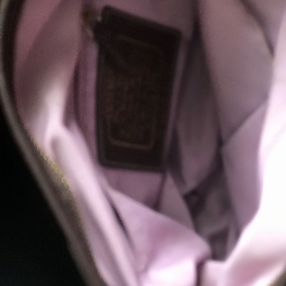 Authentic Coach bag - Picture 3 of 4